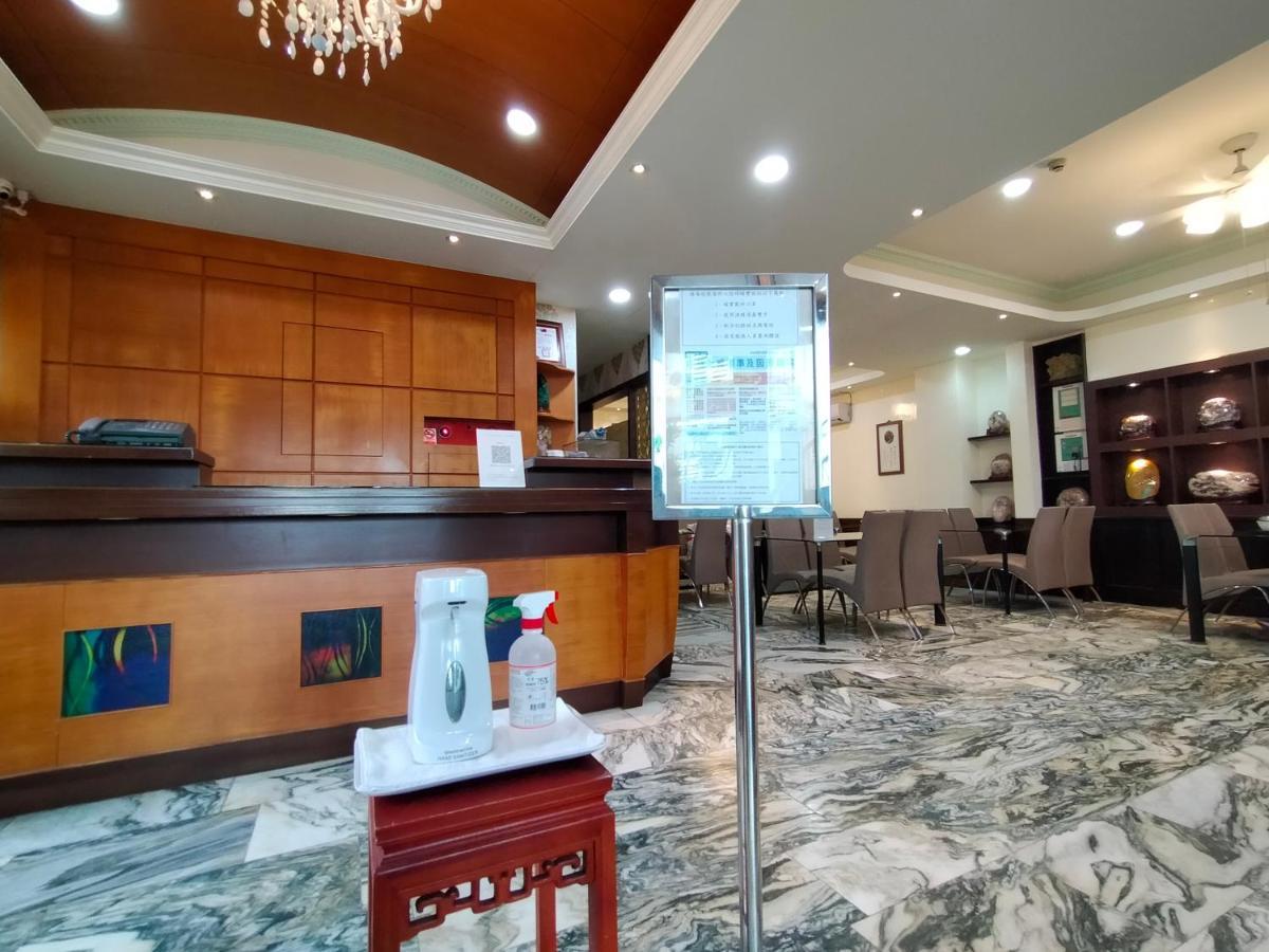 陶陶居商旅 Tautauchu Hotel Hualien Extérieur photo